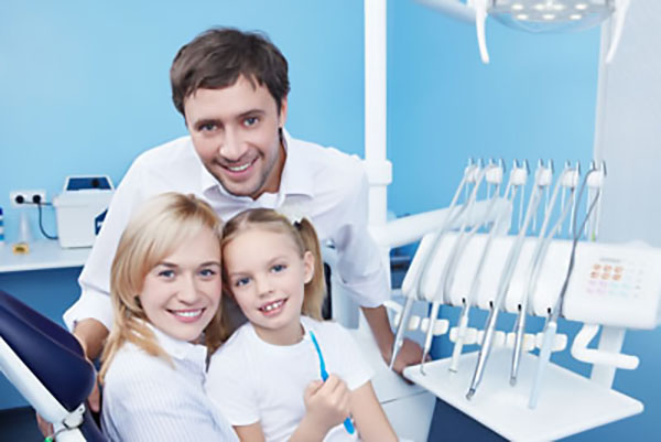 A Cosmetic Dentist Discusses Dental Crown Options