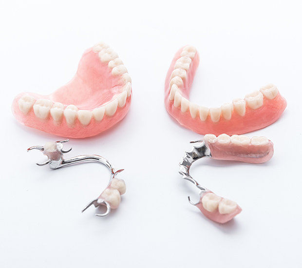 Oak Ridge Dentures and Partial Dentures