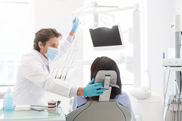 What Types Of Toothbrushes Do General Dentists Recommend For At Home Use?